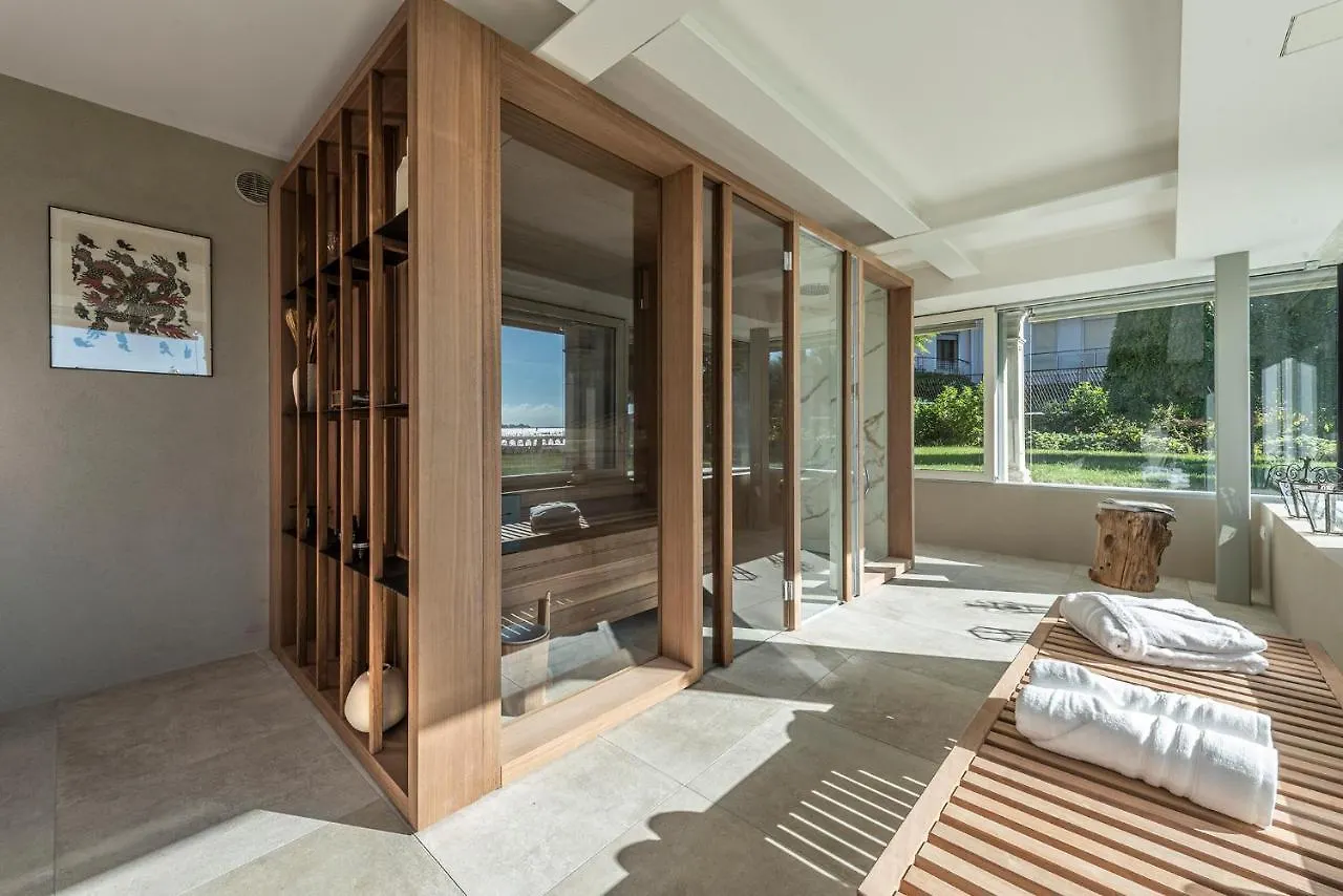 Ca' Delle Contesse - Villa On Lagoon With Private Dock And Spectacular View Lido di Venezia 0*,  Italy