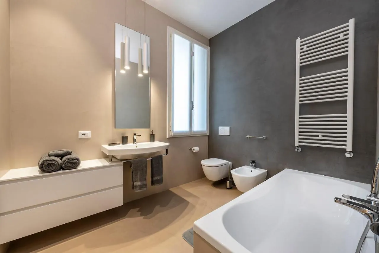 Ca' Delle Contesse - Villa On Lagoon With Private Dock And Spectacular View Lido di Venezia 0*,  Italy