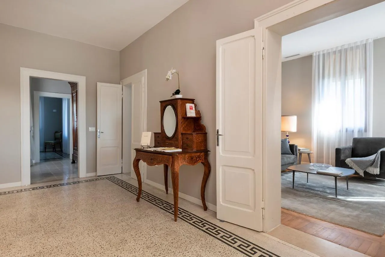 Ca' Delle Contesse - Villa On Lagoon With Private Dock And Spectacular View البندقية-ليدو